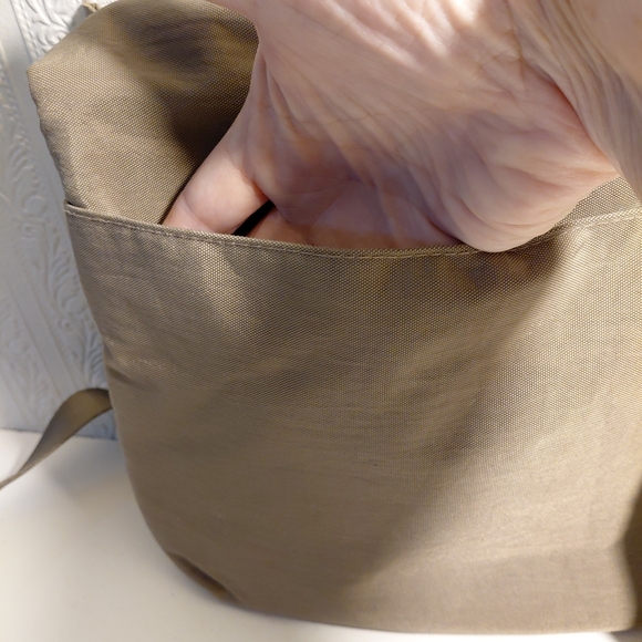 Baggallini Olive Crossbody Bag 11x11 - Picture 11 of 15